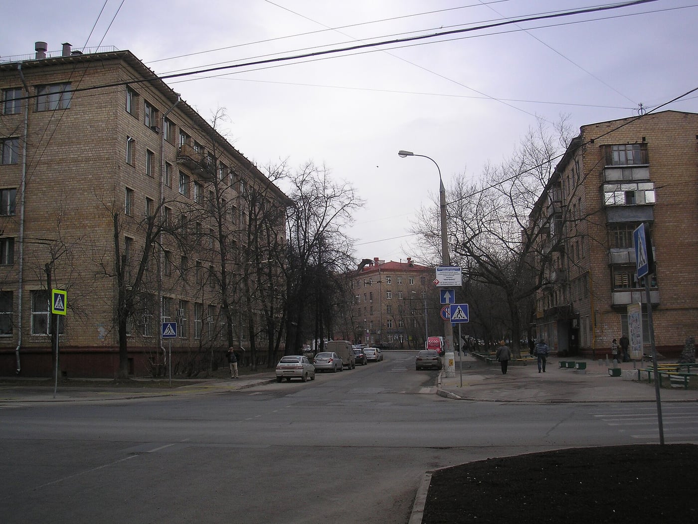 Малая Ботаническая улица у Большой Марфинской · фото: Kosun, CC0